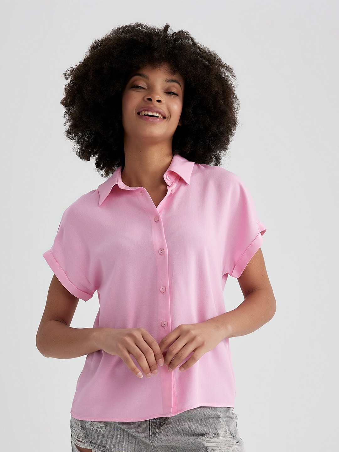 

DeFacto Extended Sleeve Opaque Casual Shirt, Pink