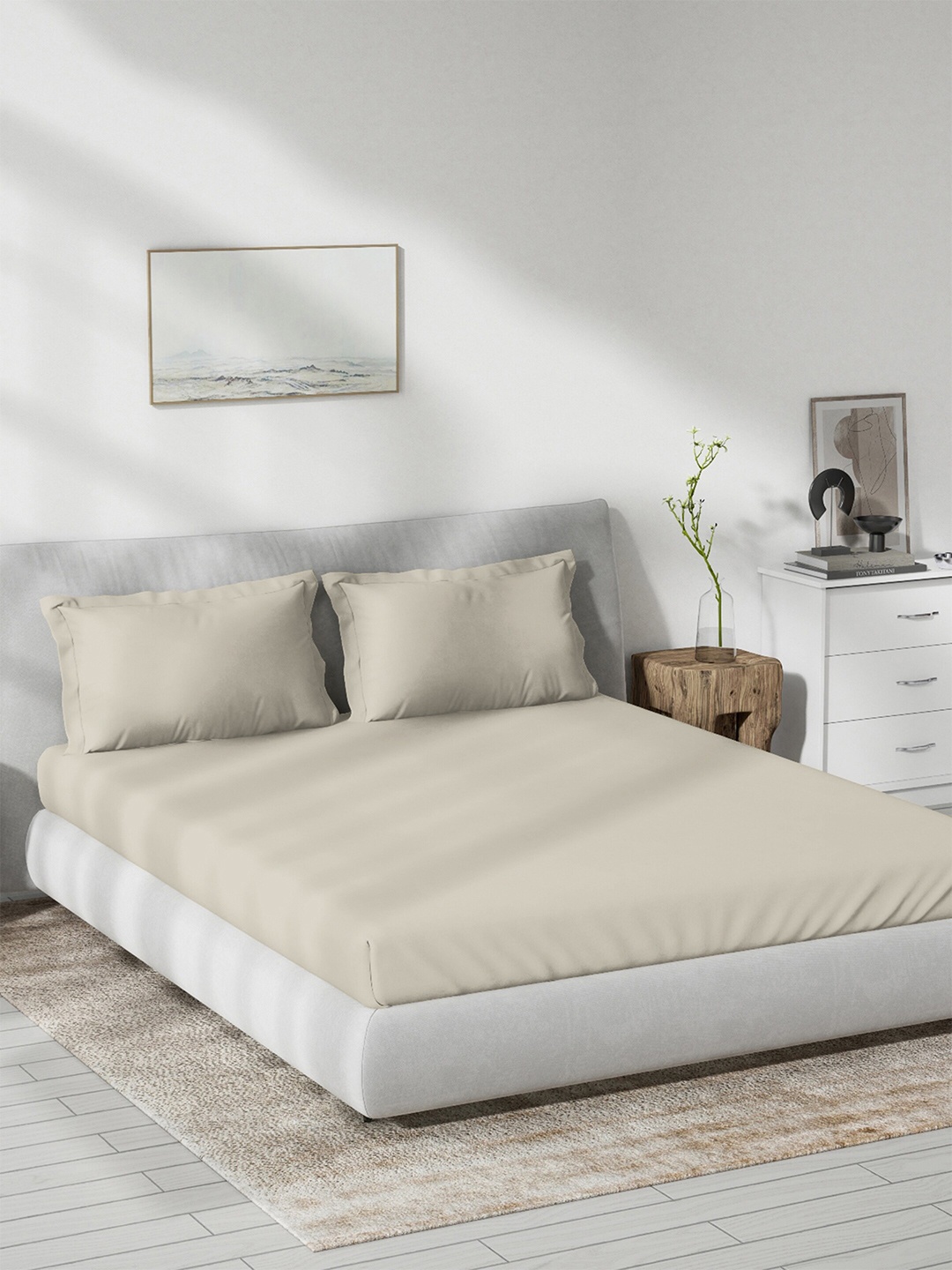 

DDecor Grey Cotton 180 TC Queen Bedsheet With 2 Pillow Covers