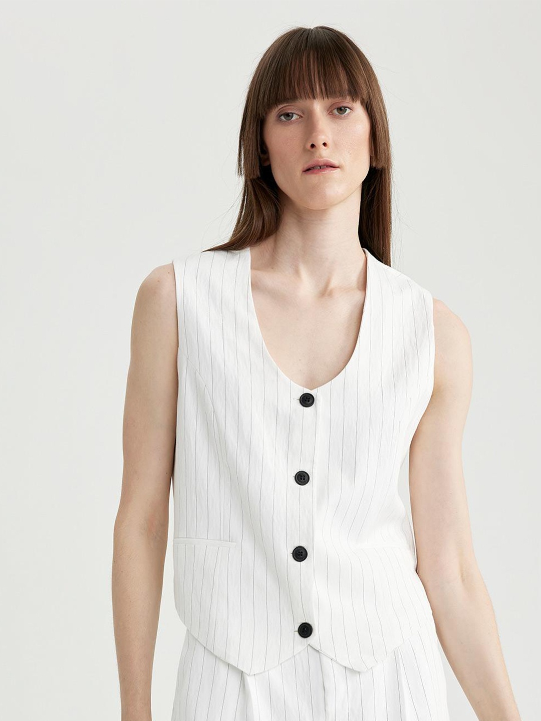 

DeFacto Vertical Striped V-Neck Top, White