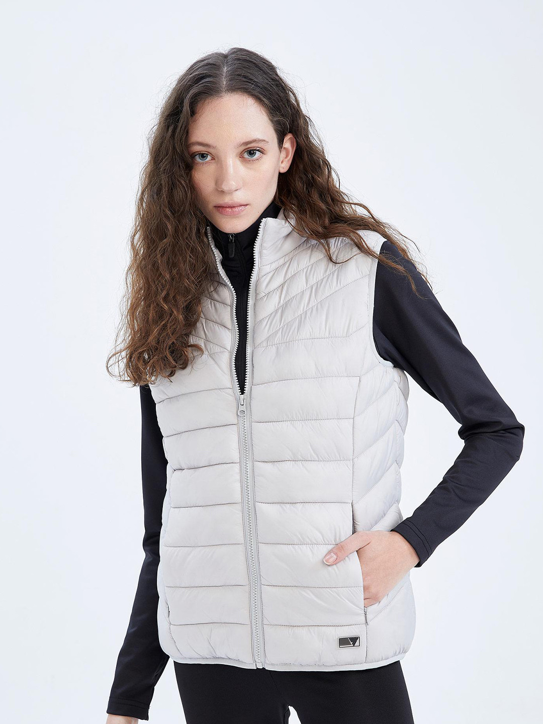 

DeFacto Mock Neck Padded Jacket, White