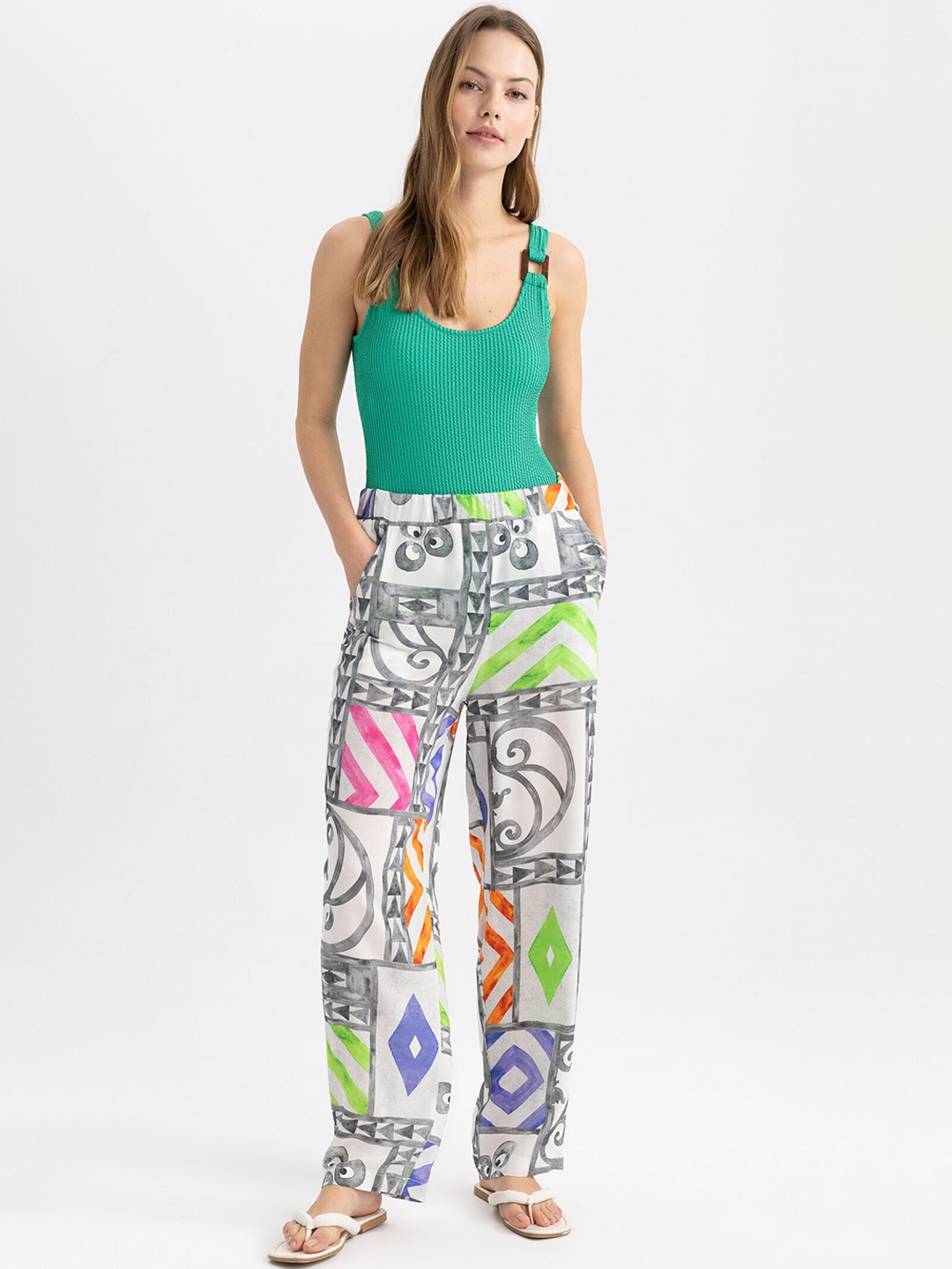

DeFacto Women Abstract Printed Swim Set, Green