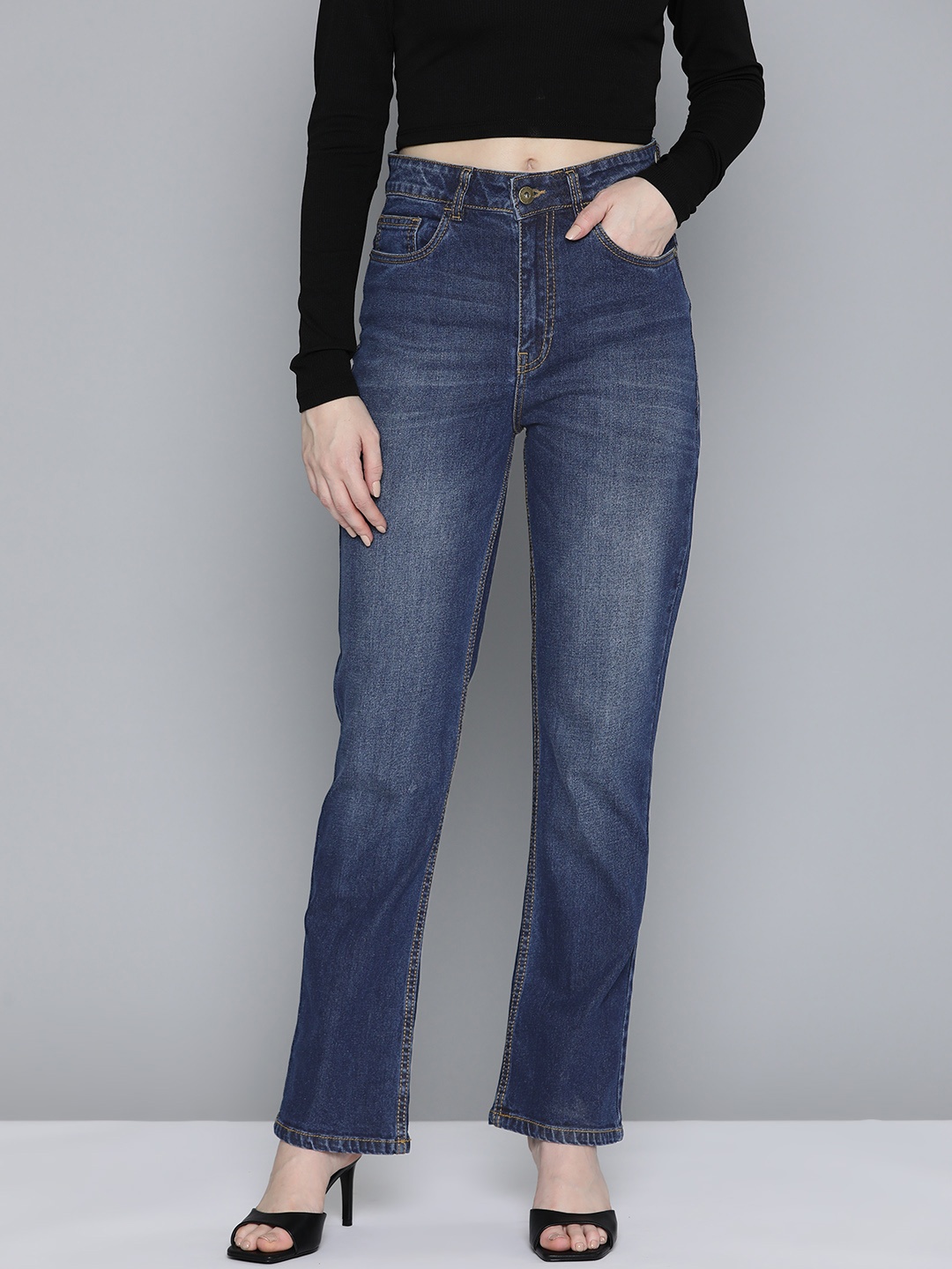 

Chemistry Women Straight Fit Light Fade Stretchable Jeans, Navy blue