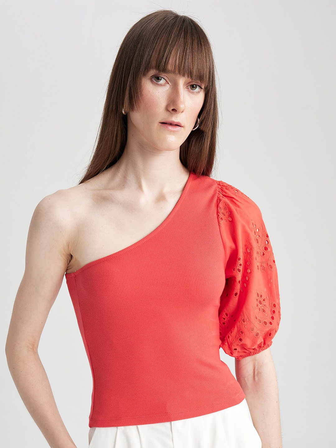 

DeFacto One Shoulder Extended Sleeves Top, Na