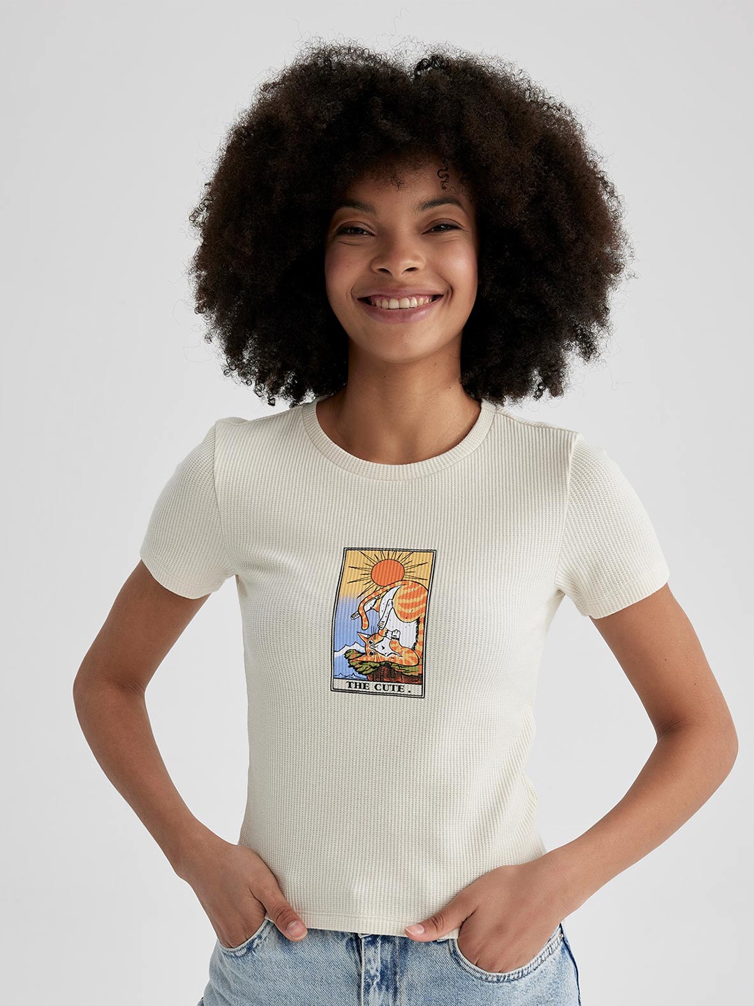 

DeFacto Graphic Printed T-shirt, Beige