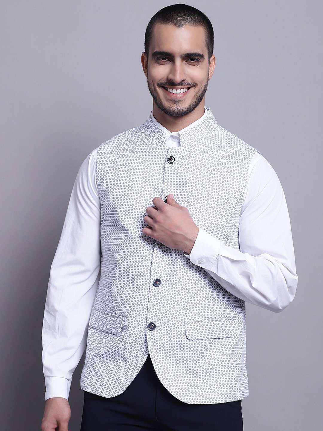 

Cantabil Printed Band Collar Cotton Linen Waist Coat, White