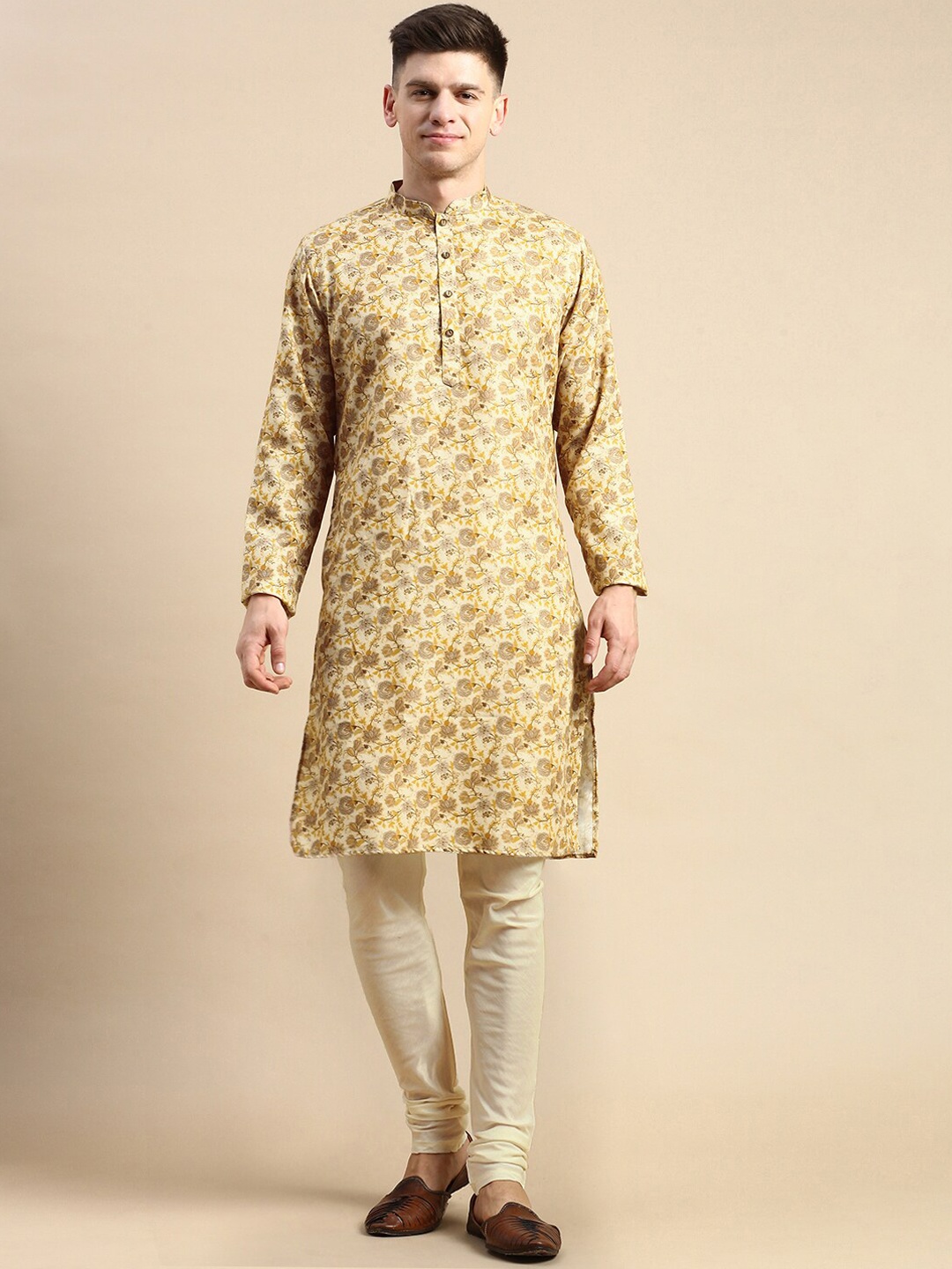 

Amodh by Kisah Floral Printed Straight Kurta With Churidar, Beige