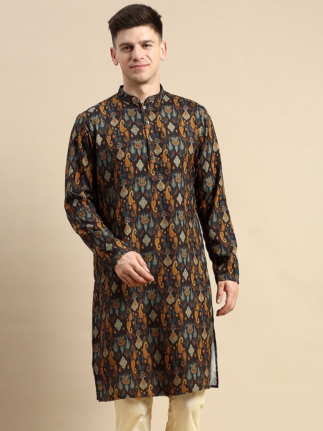 

Amodh by Kisah Ethnic Printed Mandarin Collar Regular Kurta, Brown