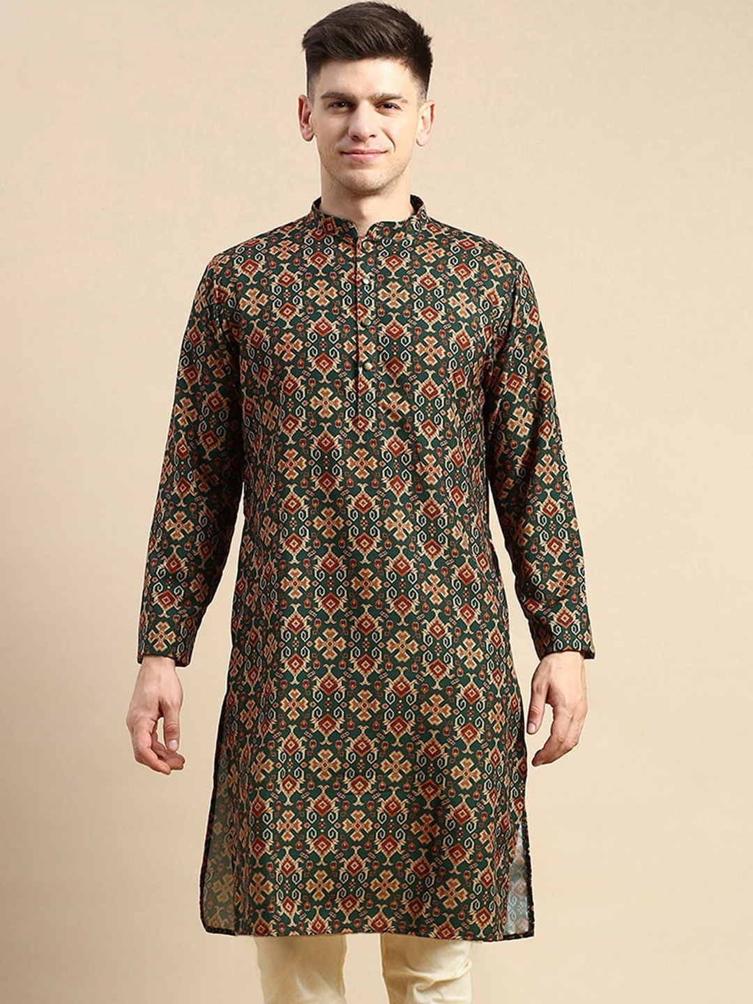 

Amodh by Kisah Ethnic Printed Mandarin Collar Regular Kurta, Green