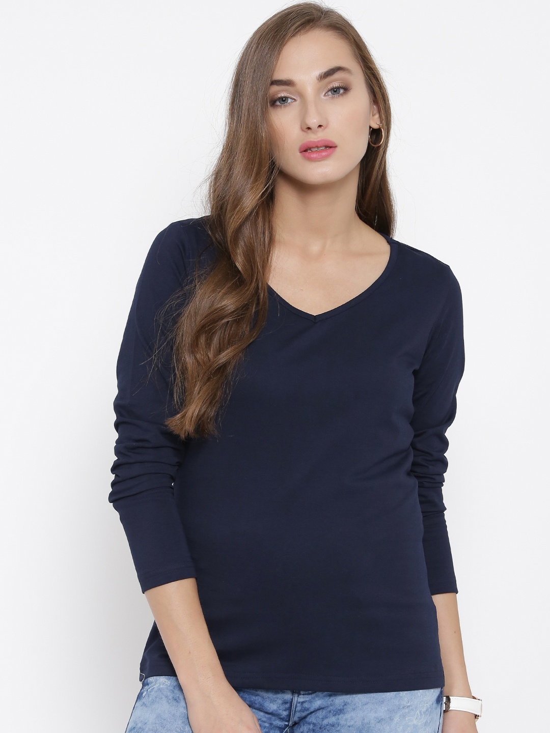 

Vea Kupia Women Navy Blue Solid V-Neck T-shirt