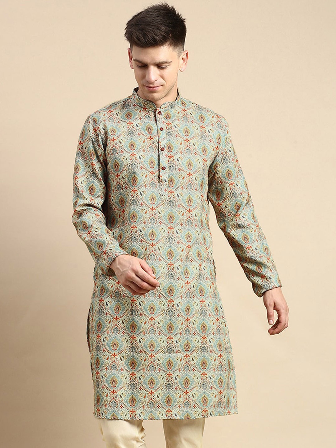 

Amodh by Kisah Men Ethnic Motifs Printed Cotton Straight Kurta, Green