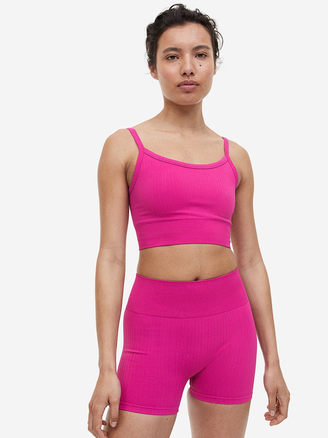 

H&M Women DryMove Seamless Hotpants, Pink