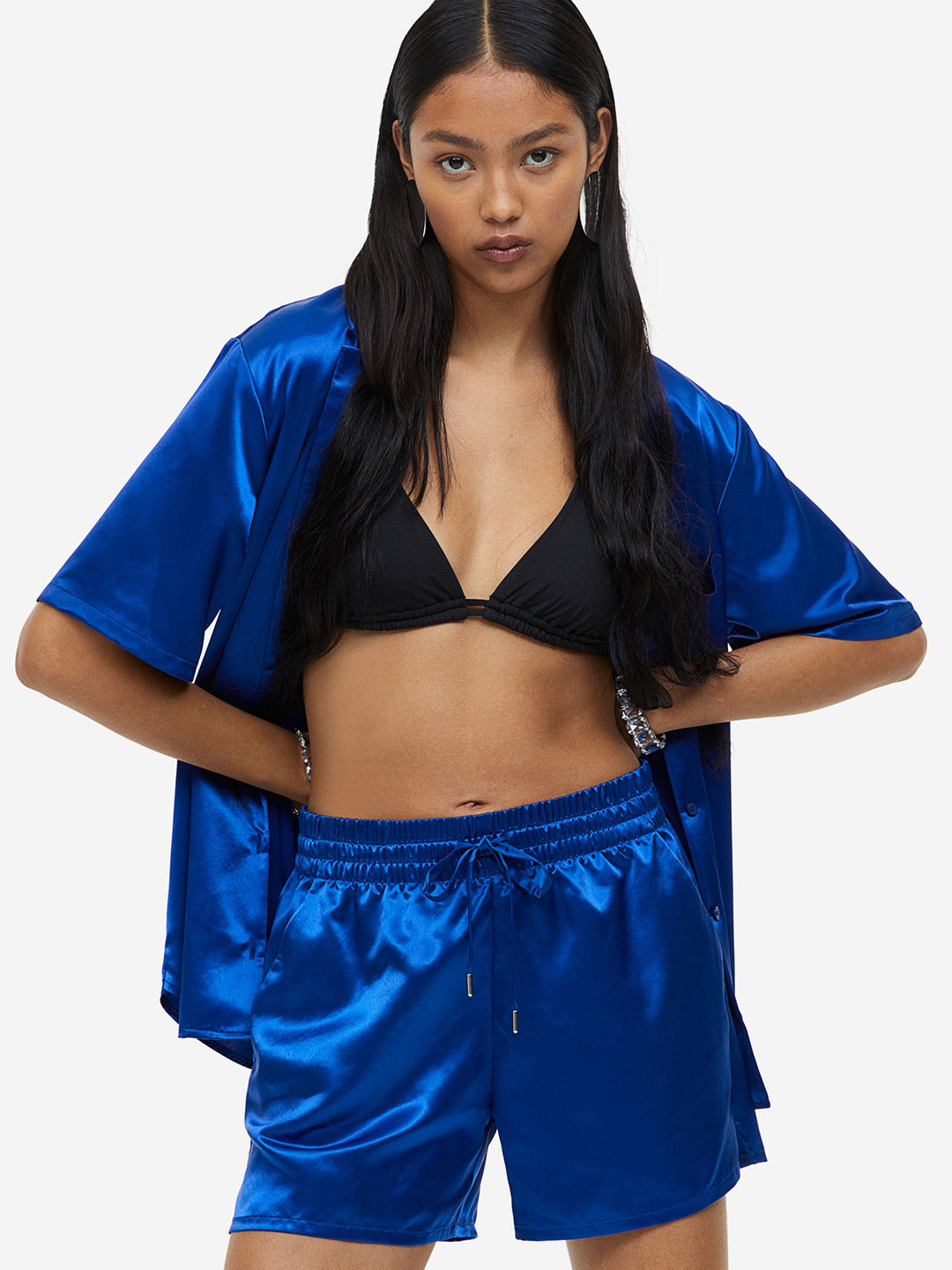 

H&M Women Satin Pull-On Shorts, Blue