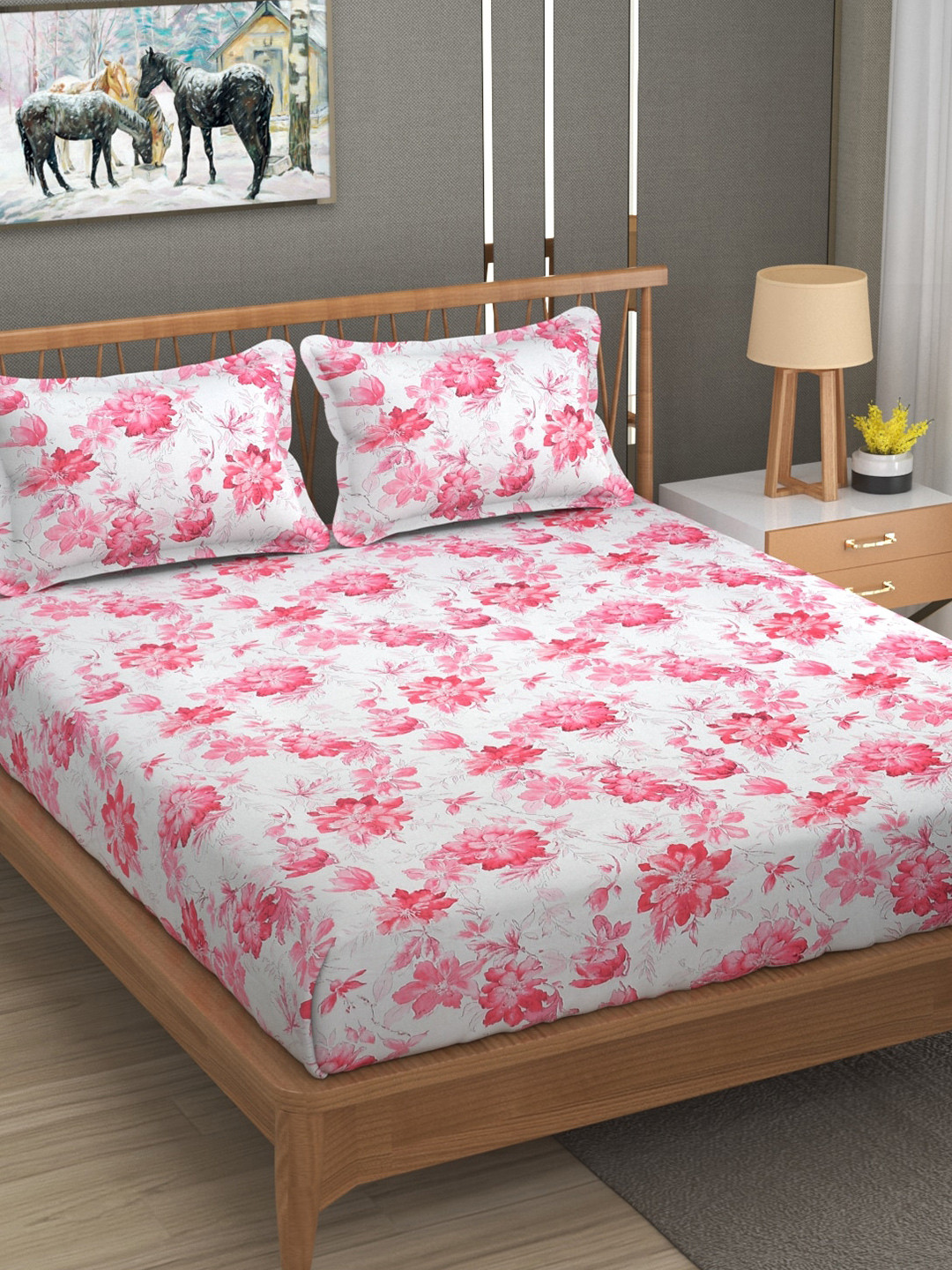 

MAFATLAL White & Pink Floral Cotton 180 TC Queen Bedsheet with 2 Pillow Covers