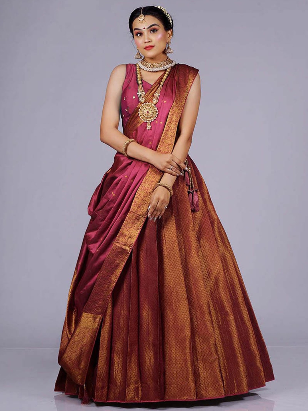 

HALFSAREE STUDIO Semi Stitched Lehenga & Blouse With Dupatta, Orange