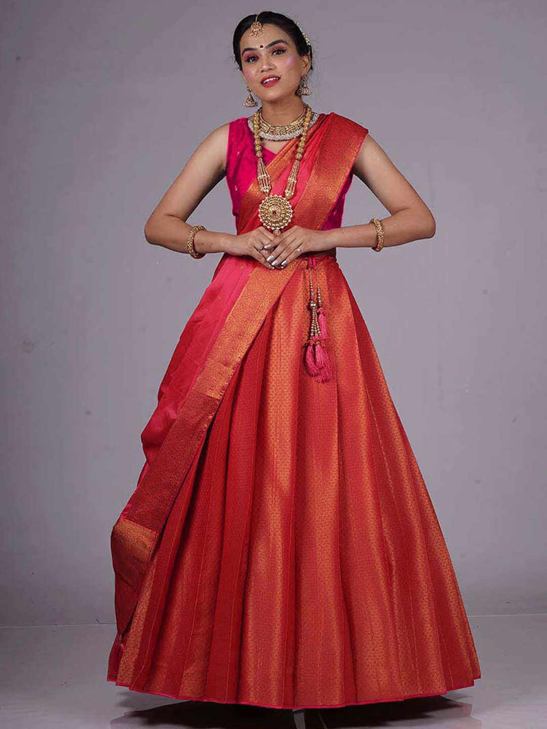 

HALFSAREE STUDIO Semi-Stitched Lehenga & Blouse With Dupatta, Red