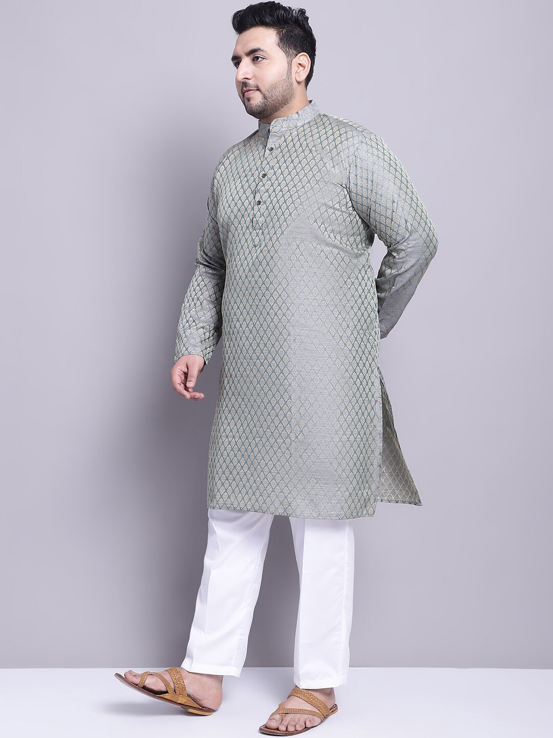 

SOJANYA PLUS Woven Design Regular Kurta with Pyjamas, Green