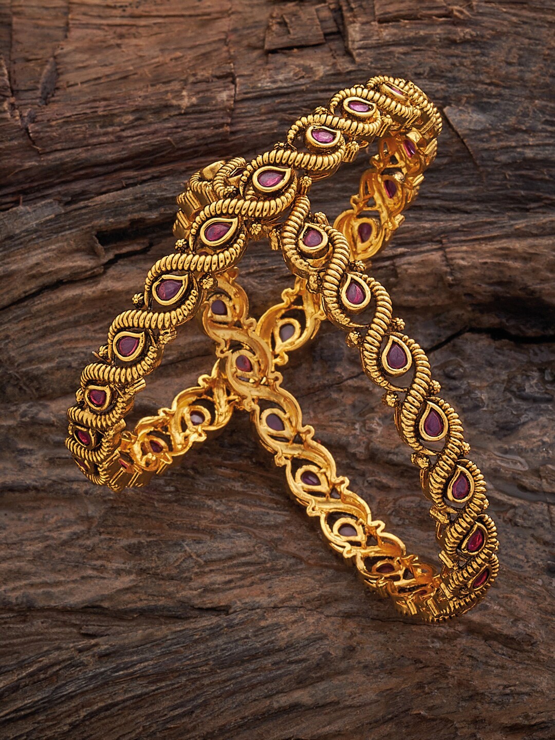 

Kushal's Fashion Jewellery 2Pcs Gold-Plated Stone-Studded Bangles
