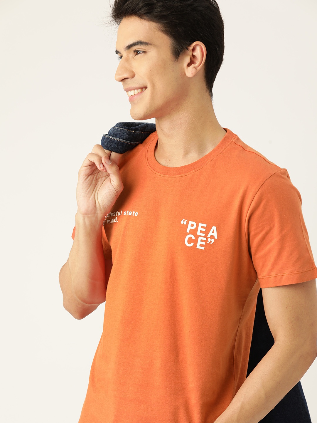 

Mast & Harbour Men Printed Detail Pure Cotton T-shirt, Rust