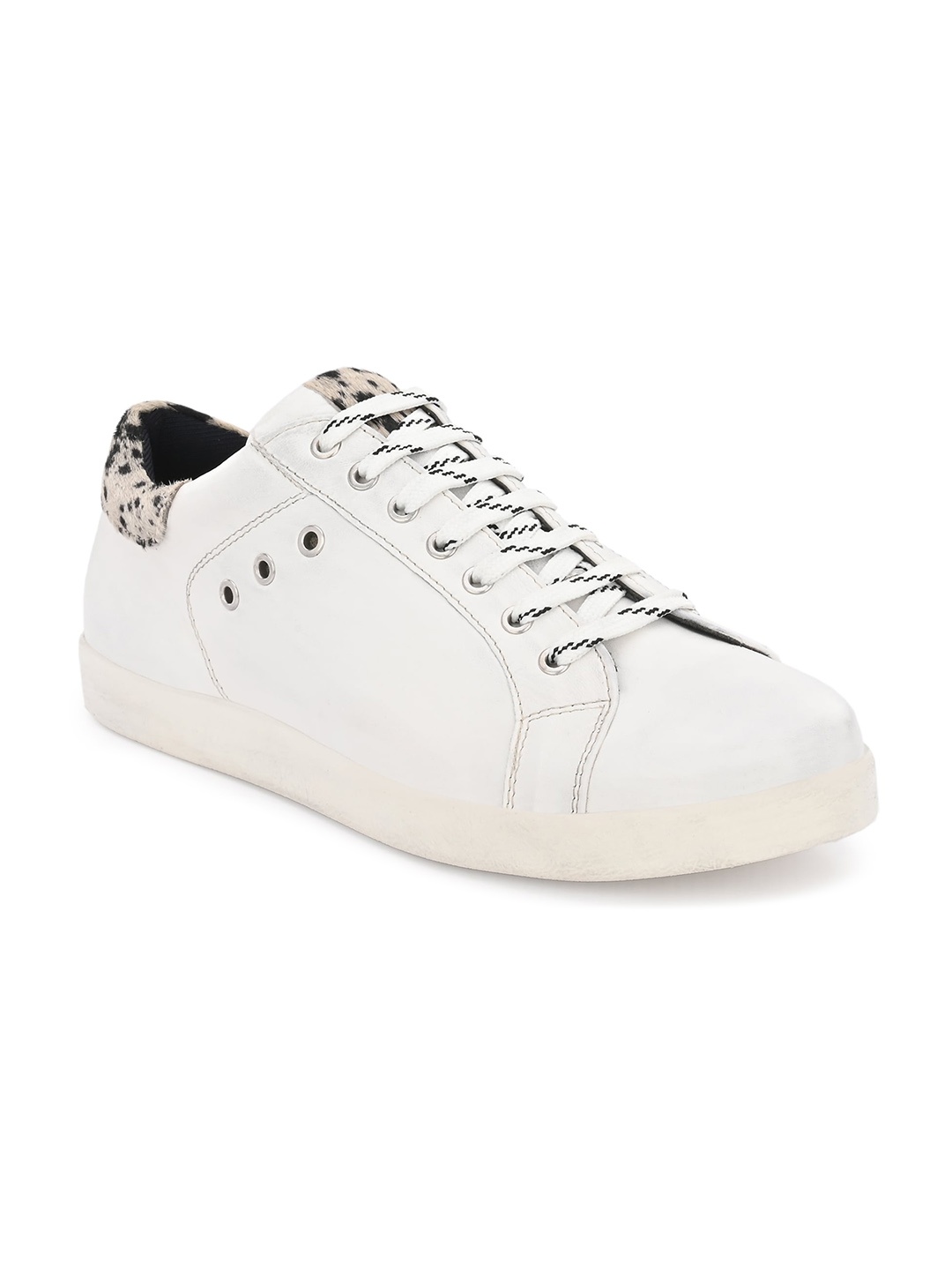 

CARLO ROMANO Men Lightweight Sneakers, White