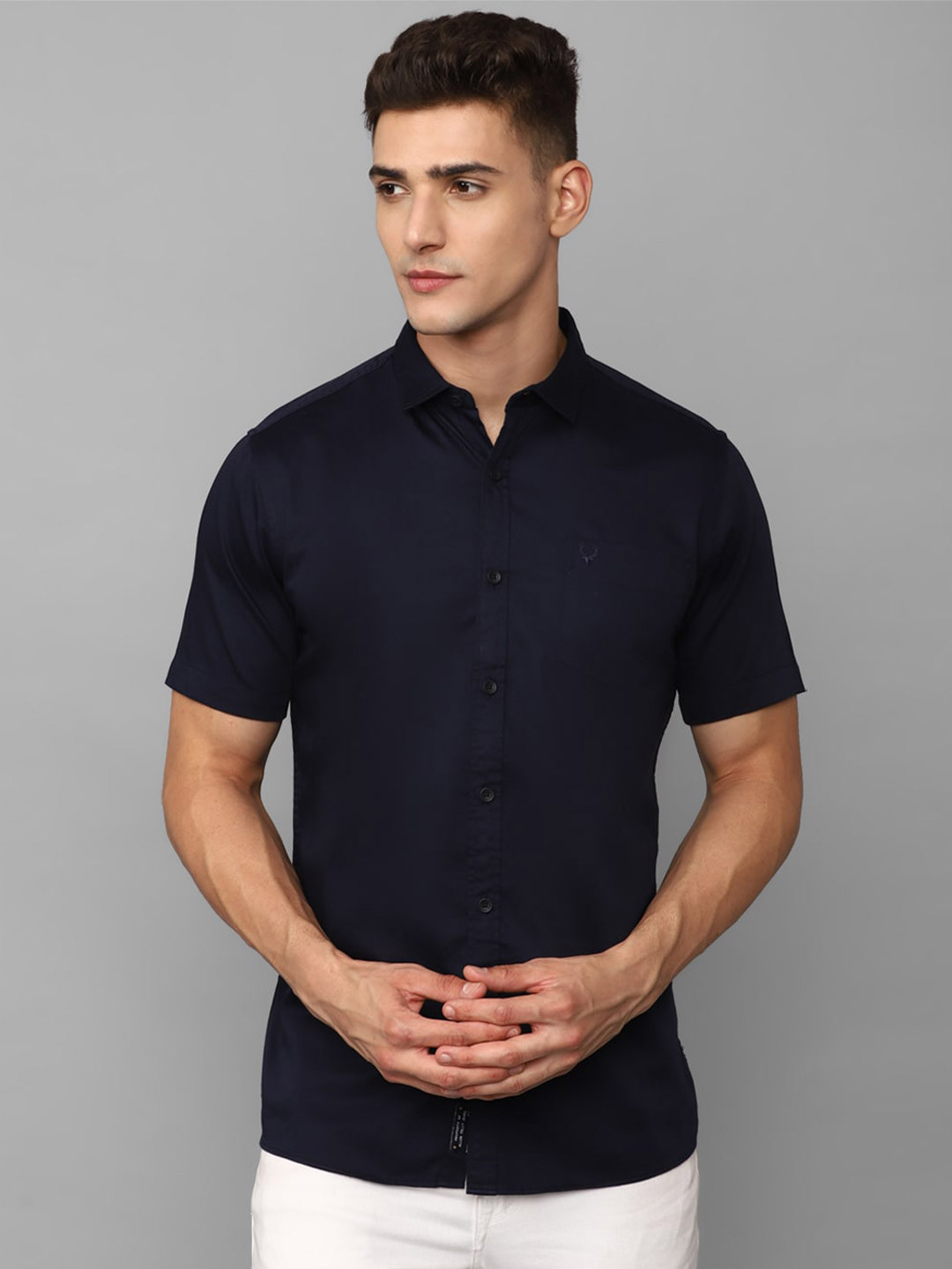 

Allen Solly Sport Men Solid Casual Shirt, Navy blue