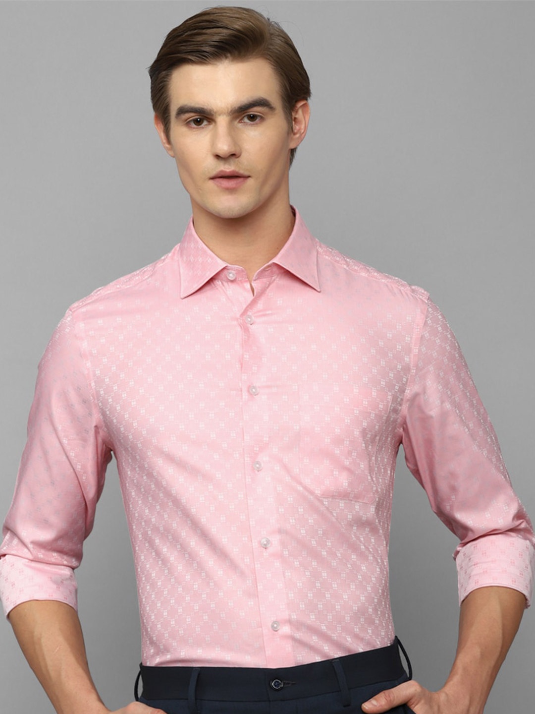 

Louis Philippe Gods & Kings Self Design Slim Fit Giza Cotton Formal Shirt, Pink