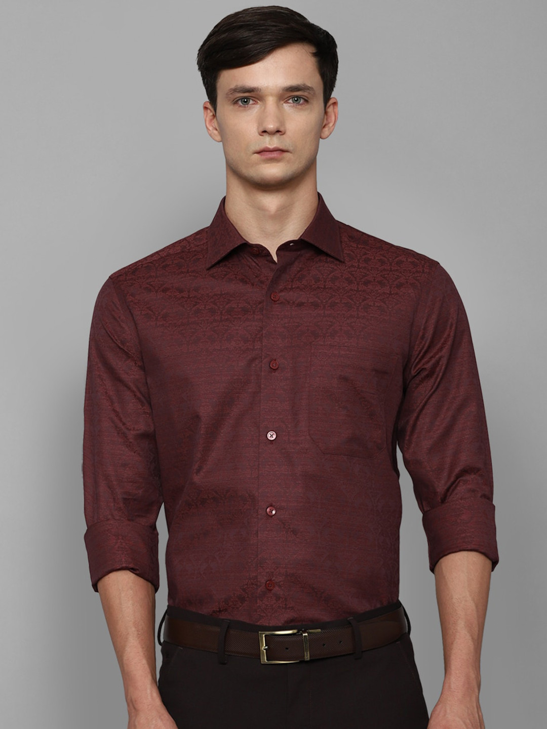 

Louis Philippe Ethnic Motifs Printed Pure Cotton Slim Fit Formal Shirt, Maroon