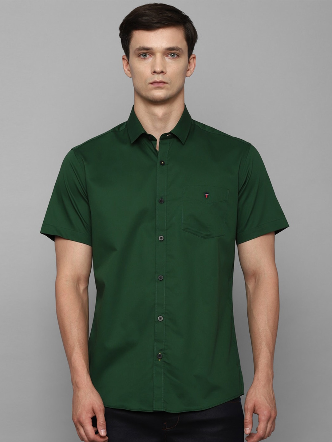 

Louis Philippe Sport Slim Fit Pure Cotton Casual Shirt, Green