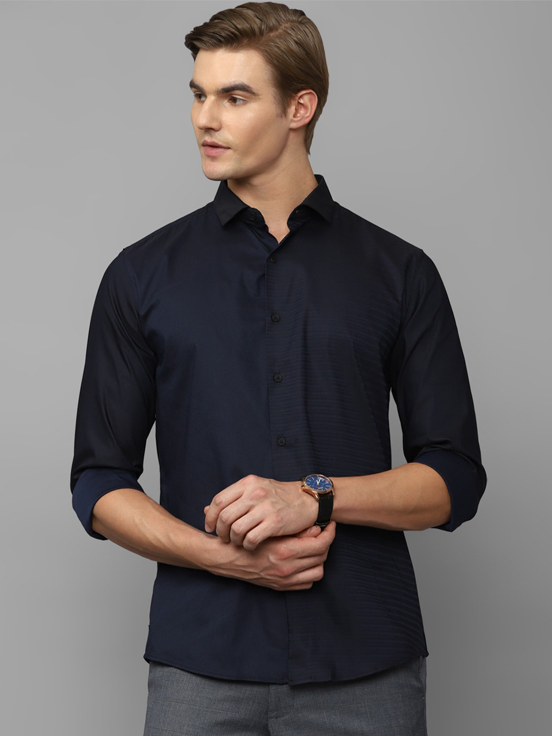 

Louis Philippe Sport Slim Fit Striped Casual Shirt, Navy blue