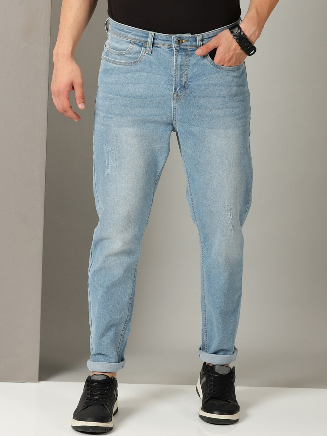 

Old Grey Men Relaxed Fit Mid-Rise Light Fade Clean Look Cotton Jeans, Blue
