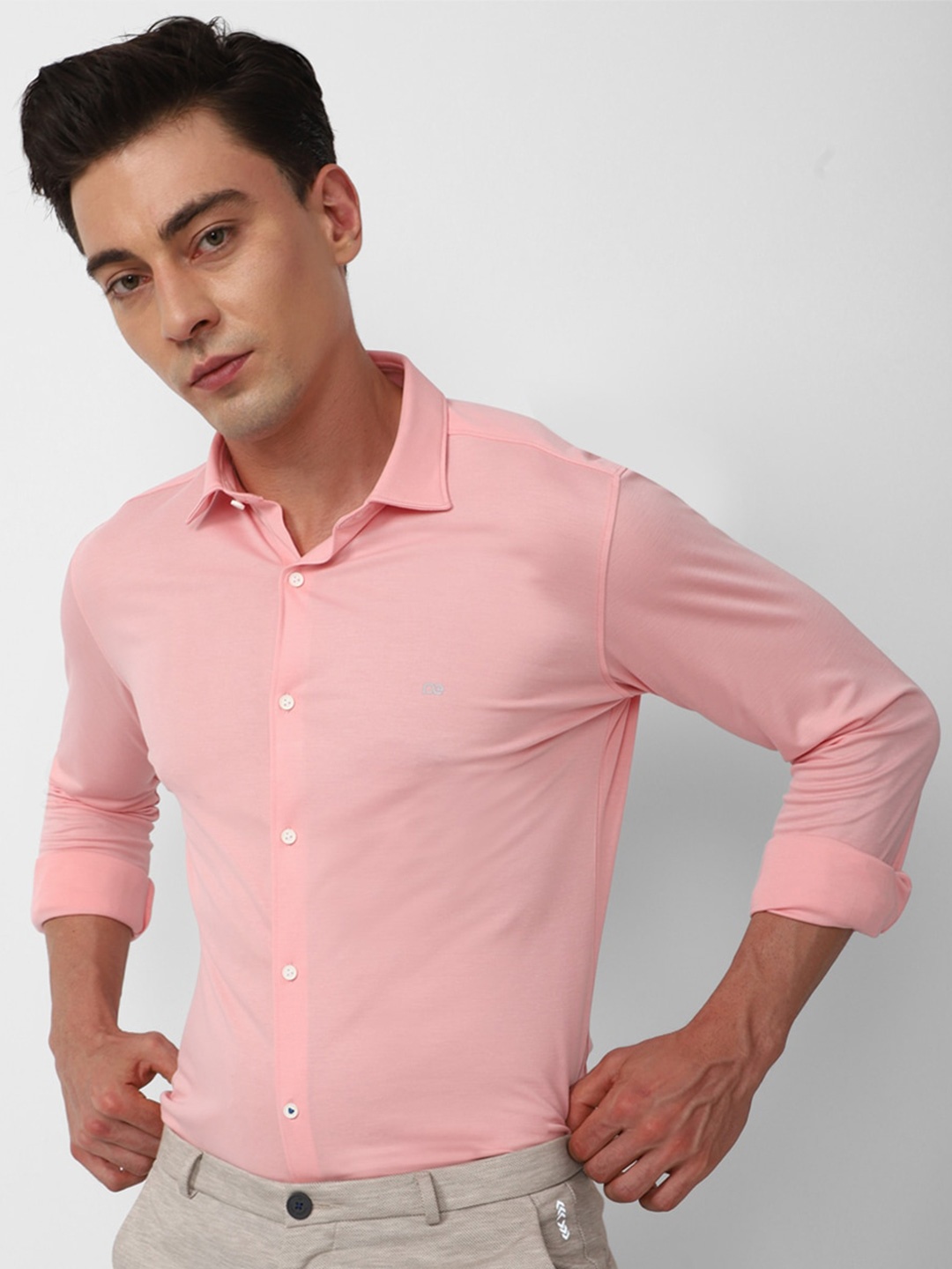 

Peter England Slim Fit Opaque Casual Shirt, Pink