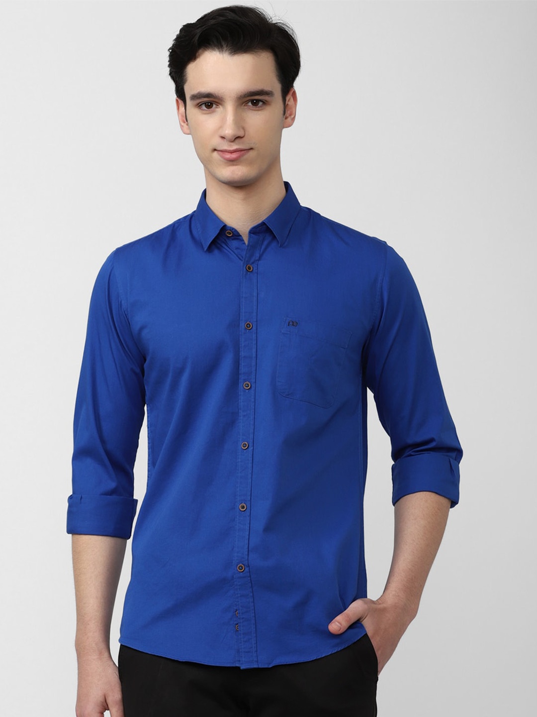 

Peter England Casuals Slim Fit Opaque Pure Cotton Casual Shirt, Blue