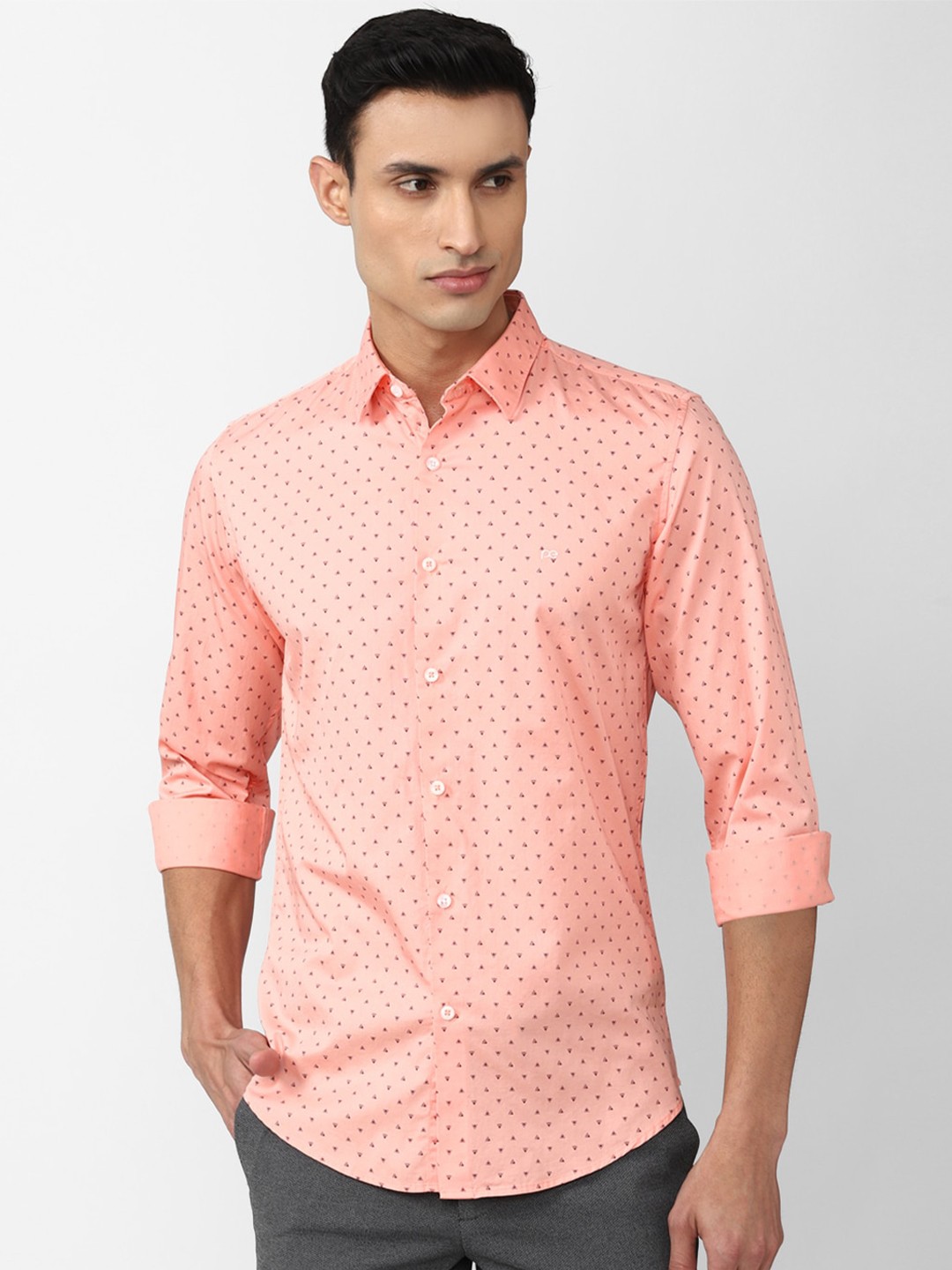 

Peter England Casuals Slim Fit Opaque Printed Pure Cotton Casual Shirt, Pink