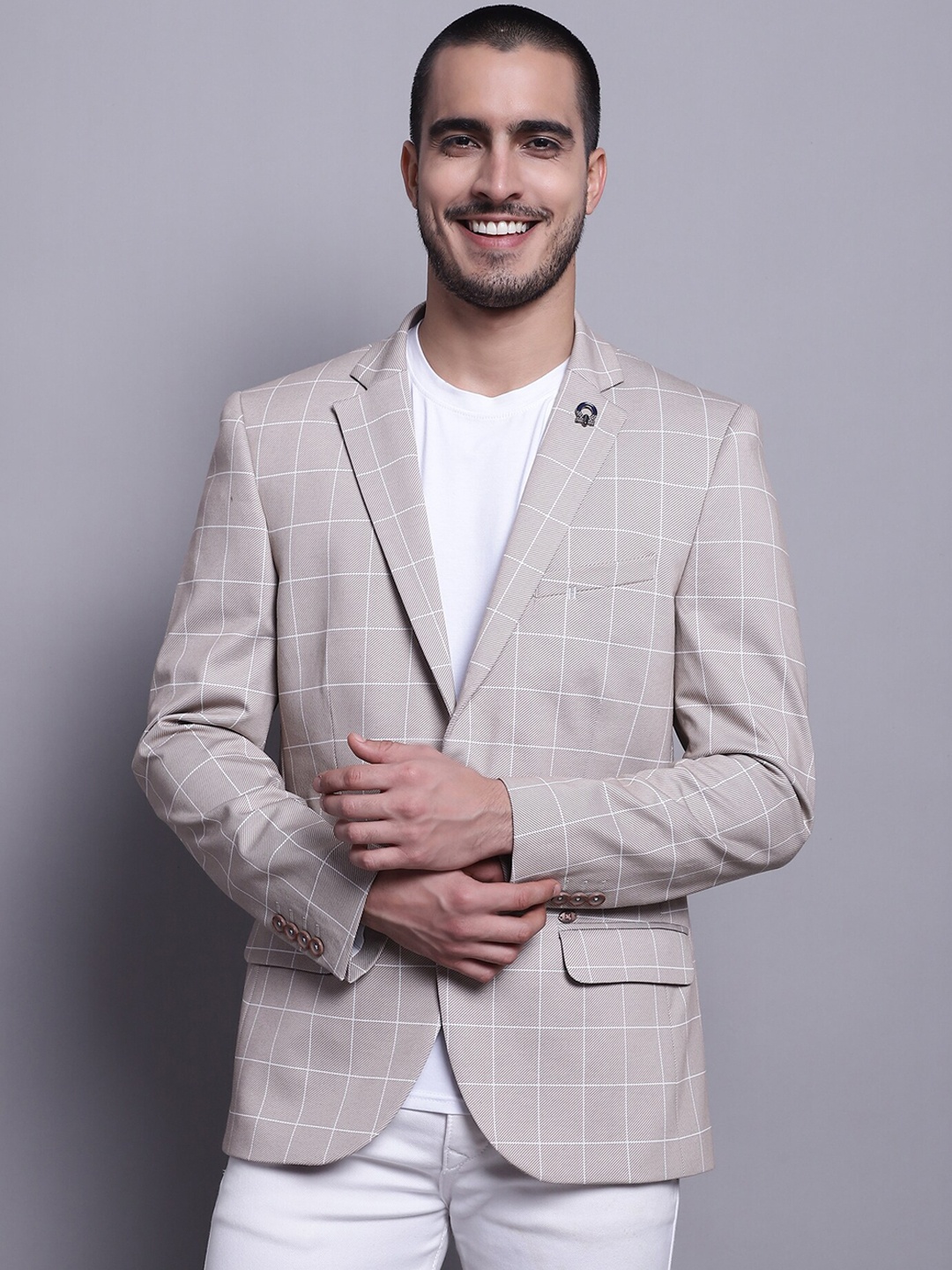 

Cantabil Men Checked Single Breasted Blazer, Beige