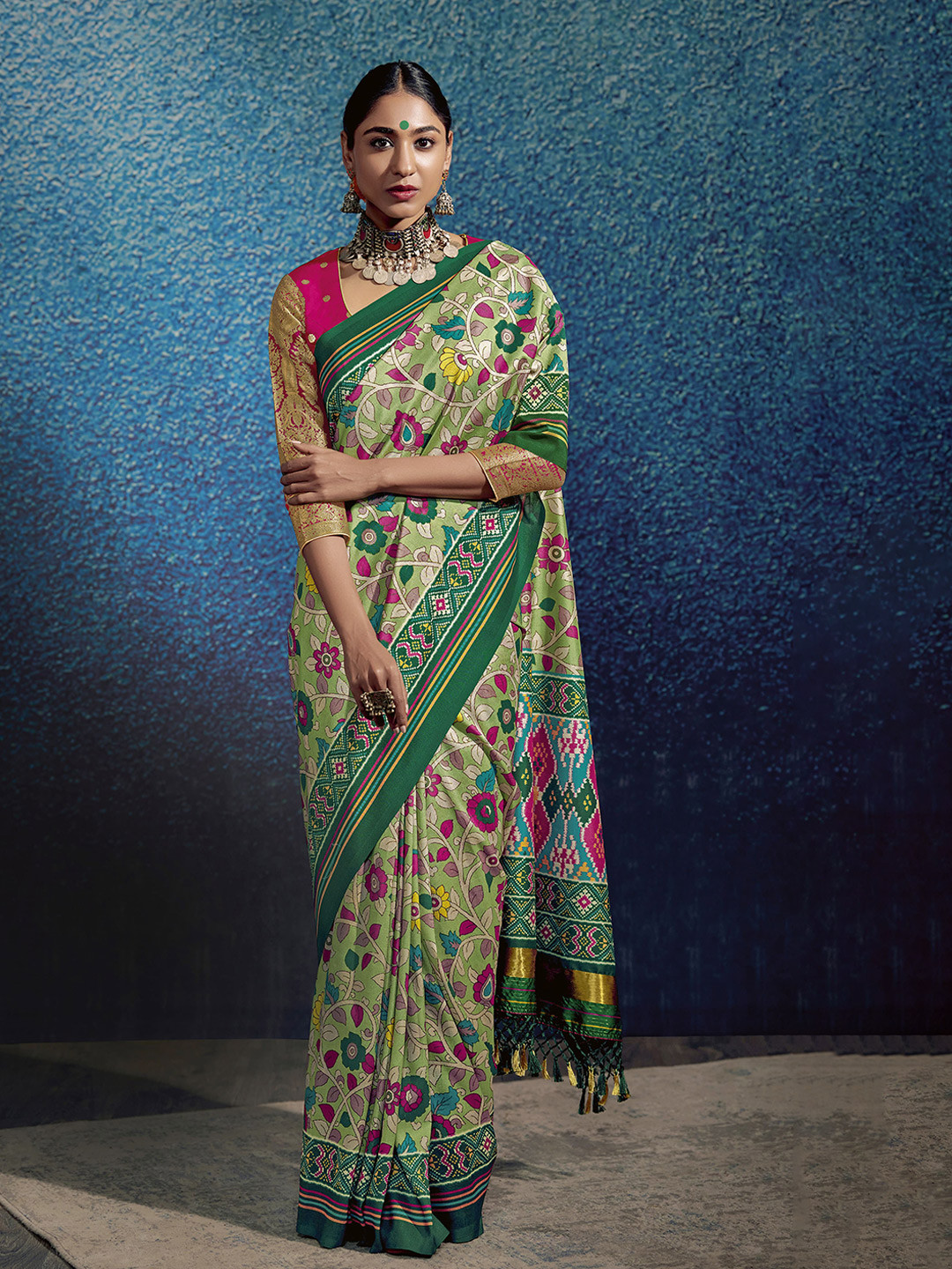 

elora Kalamkari Printed Patola Saree, Green