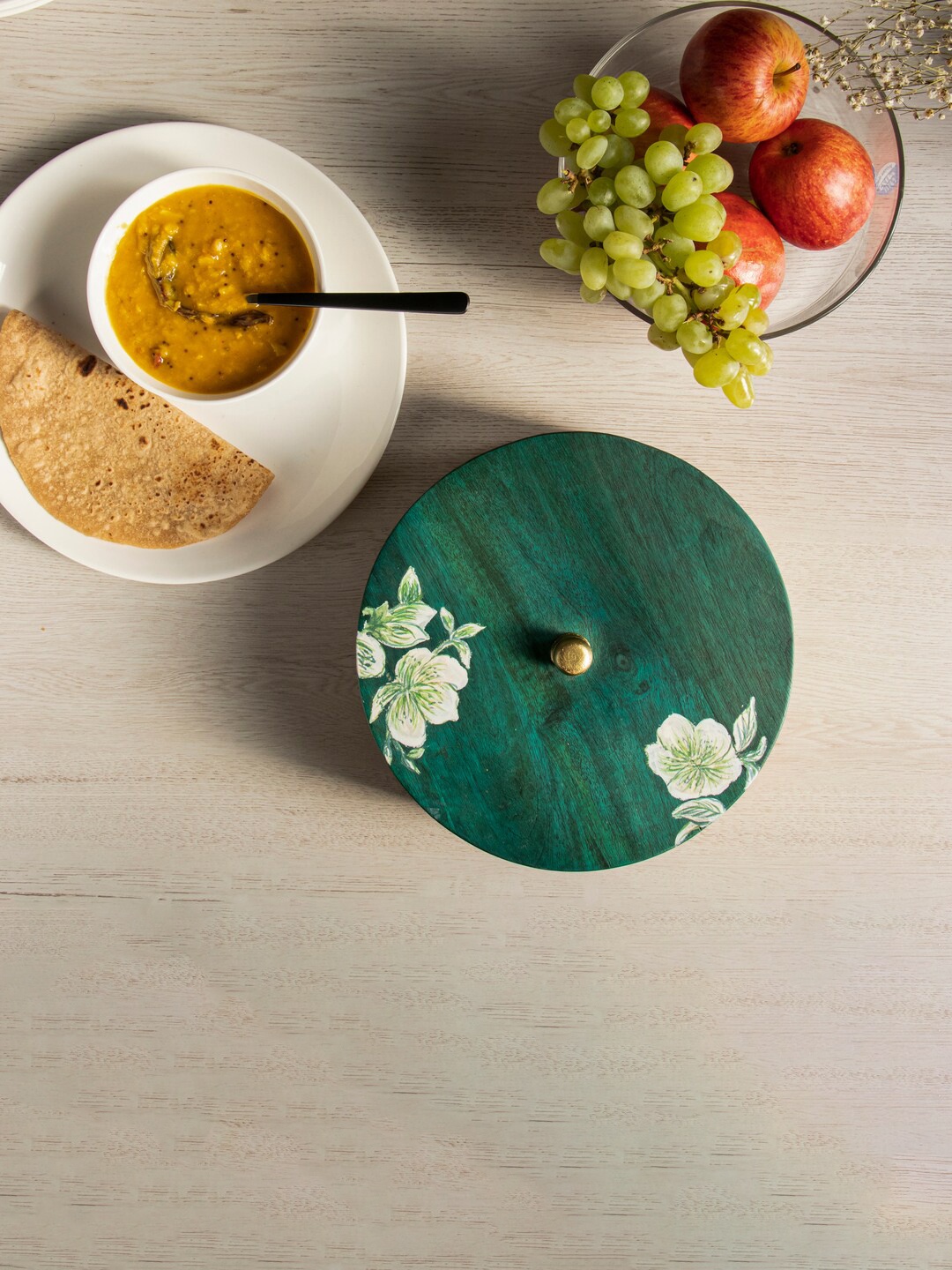 

HOUMN Green & Brown Printed Wooden Serving Casserole