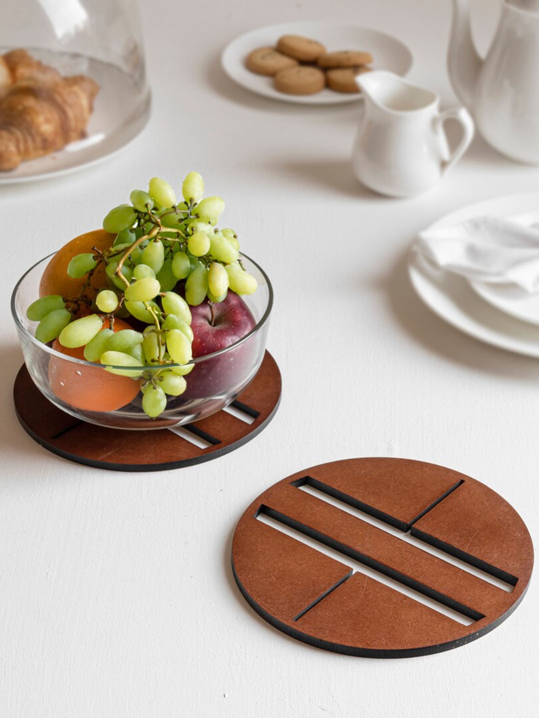 

HOUMN 2 Pcs Brown Wooden Trivet Set