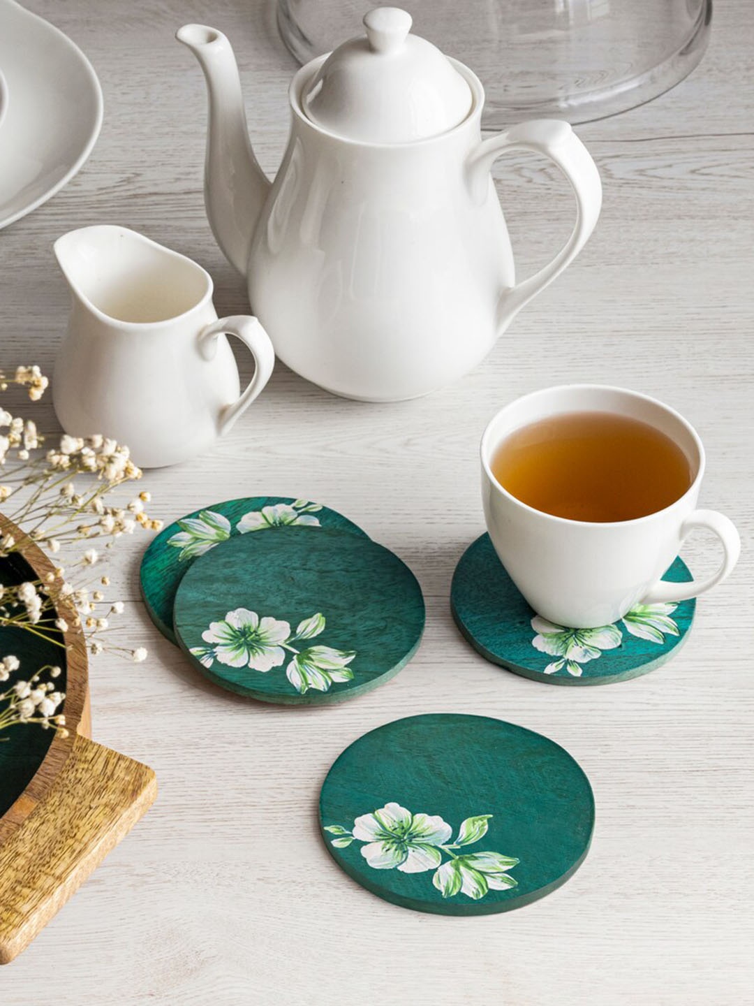 

HOUMN Green & Brown 4 Pieces Floral Printed Wooden Round Coasters