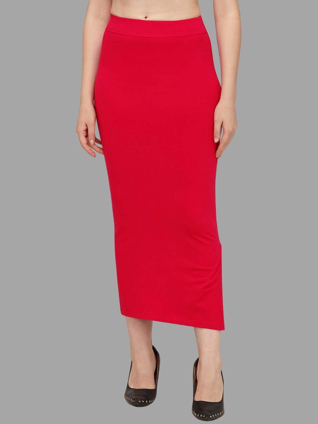 

HERE&NOW Women Red Cotton Saree Shapewear