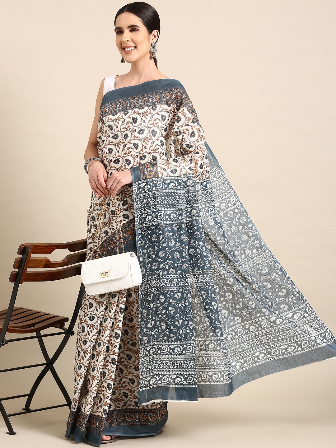 

SHANVIKA Floral Printed Pure Cotton Saree, Beige