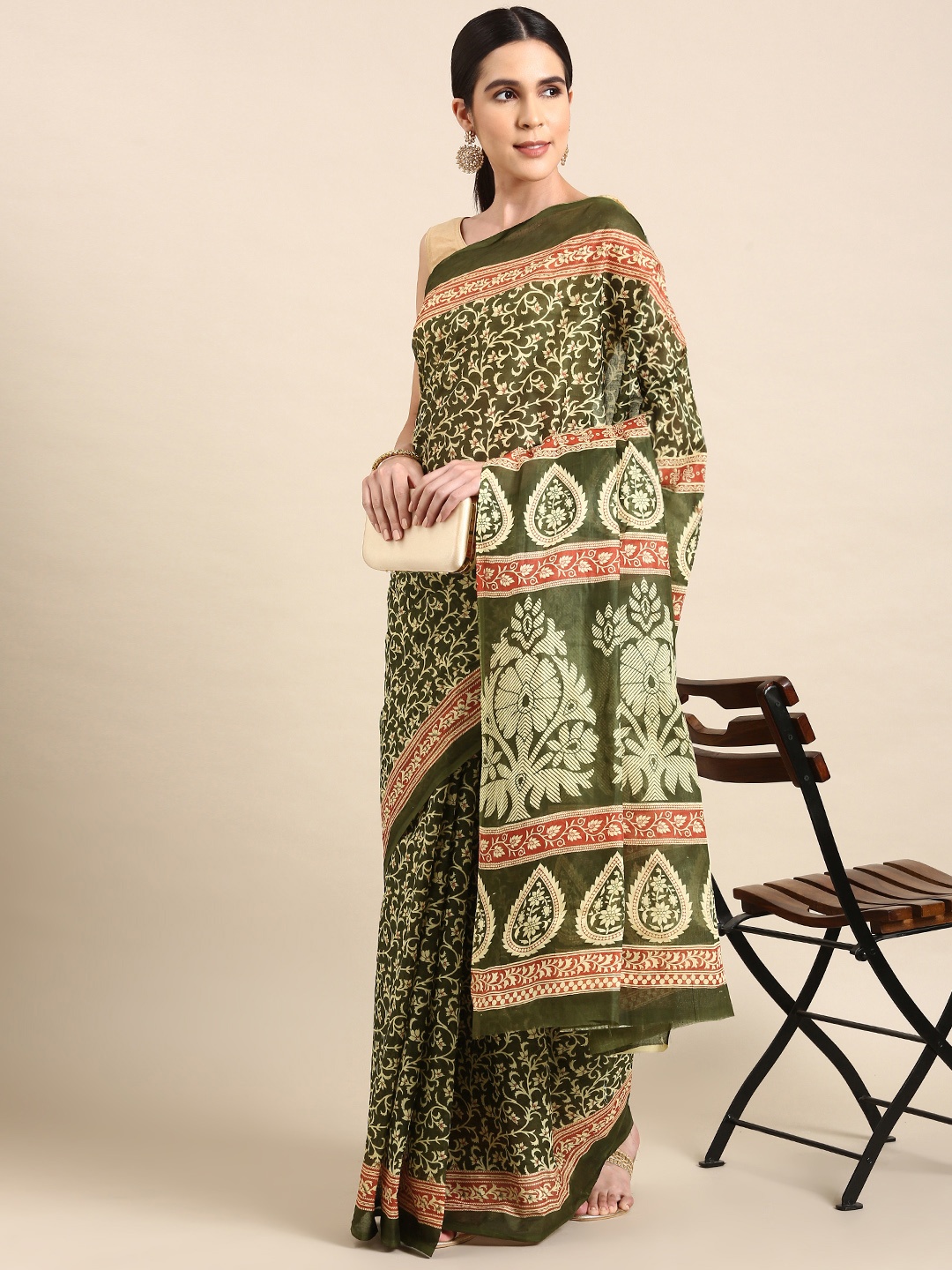 

SHANVIKA Floral Print Pure Cotton Saree, Green