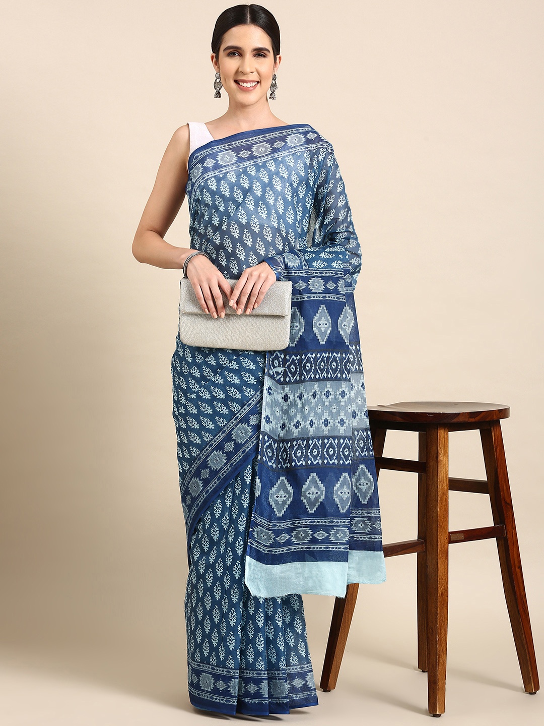 

SHANVIKA Ethnic Motifs Printed Pure Cotton Saree, Blue