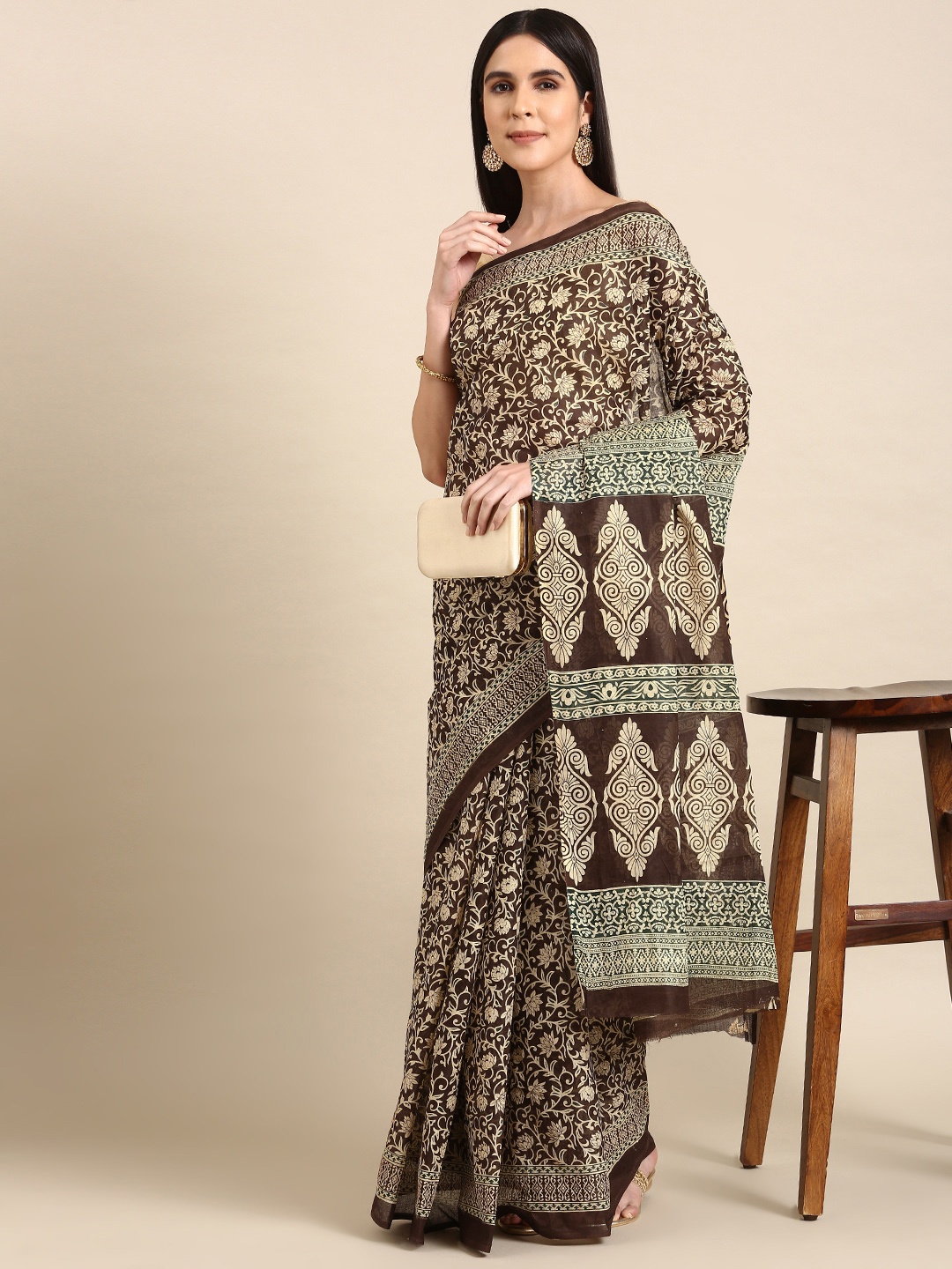 

SHANVIKA Floral Print Pure Cotton Saree, Brown