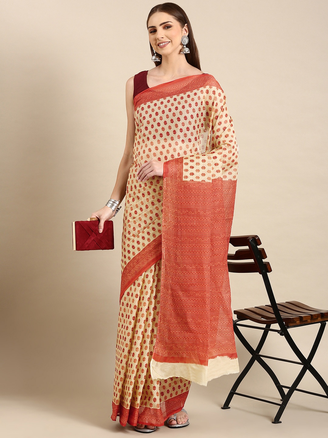 

SHANVIKA Floral Pure Cotton Saree, Beige