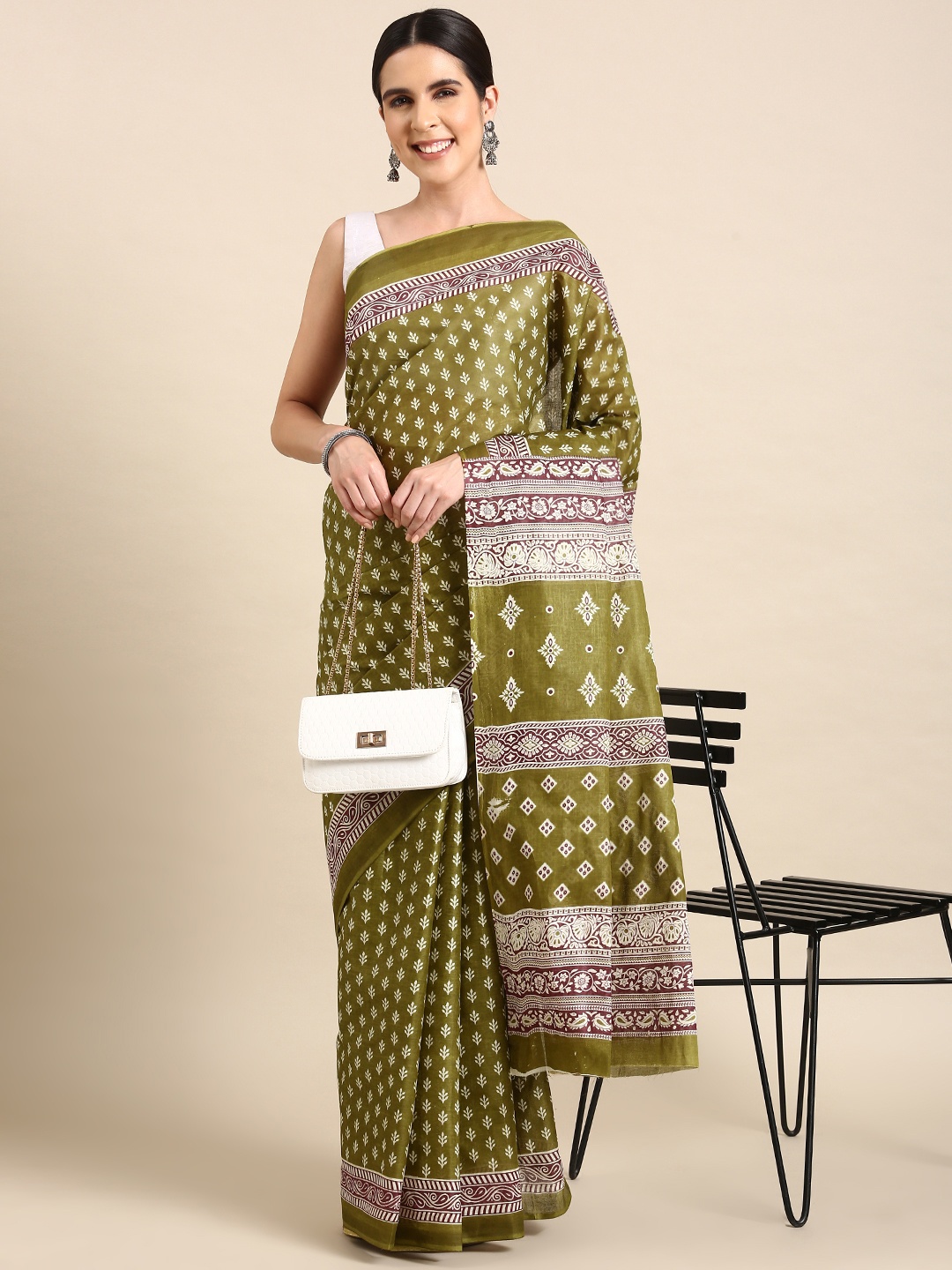 

SHANVIKA Ethnic Motifs Print Pure Cotton Saree, Green