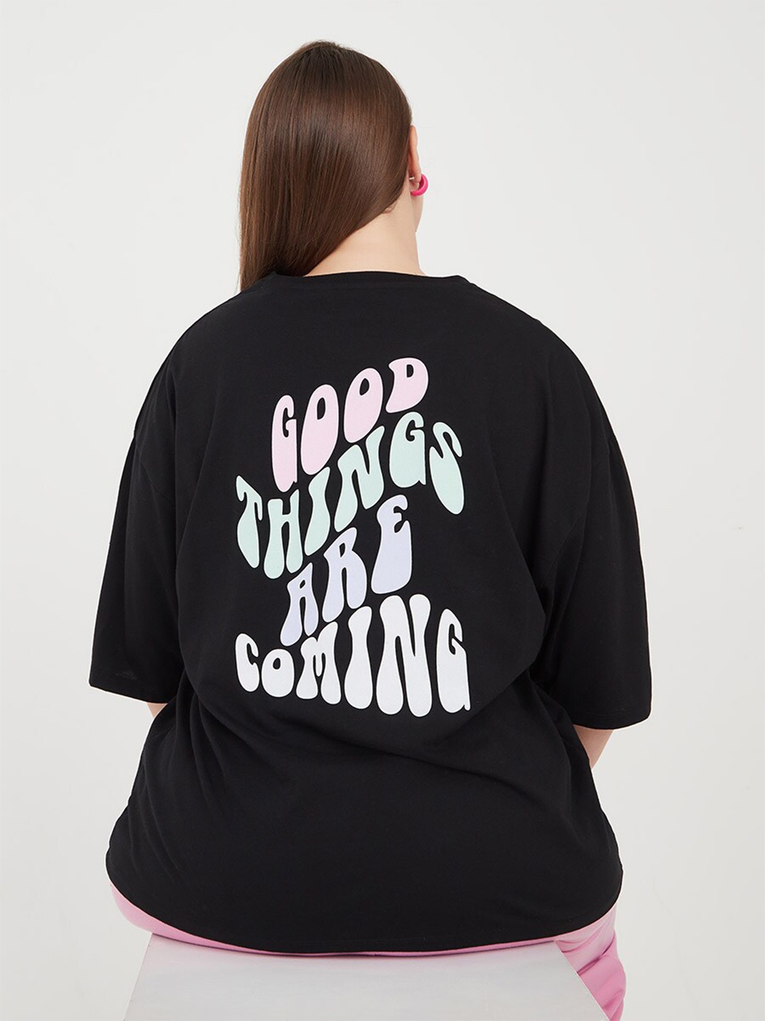 

Styli Plus Size Typography Printed Oversized Fit T-shirt, Black