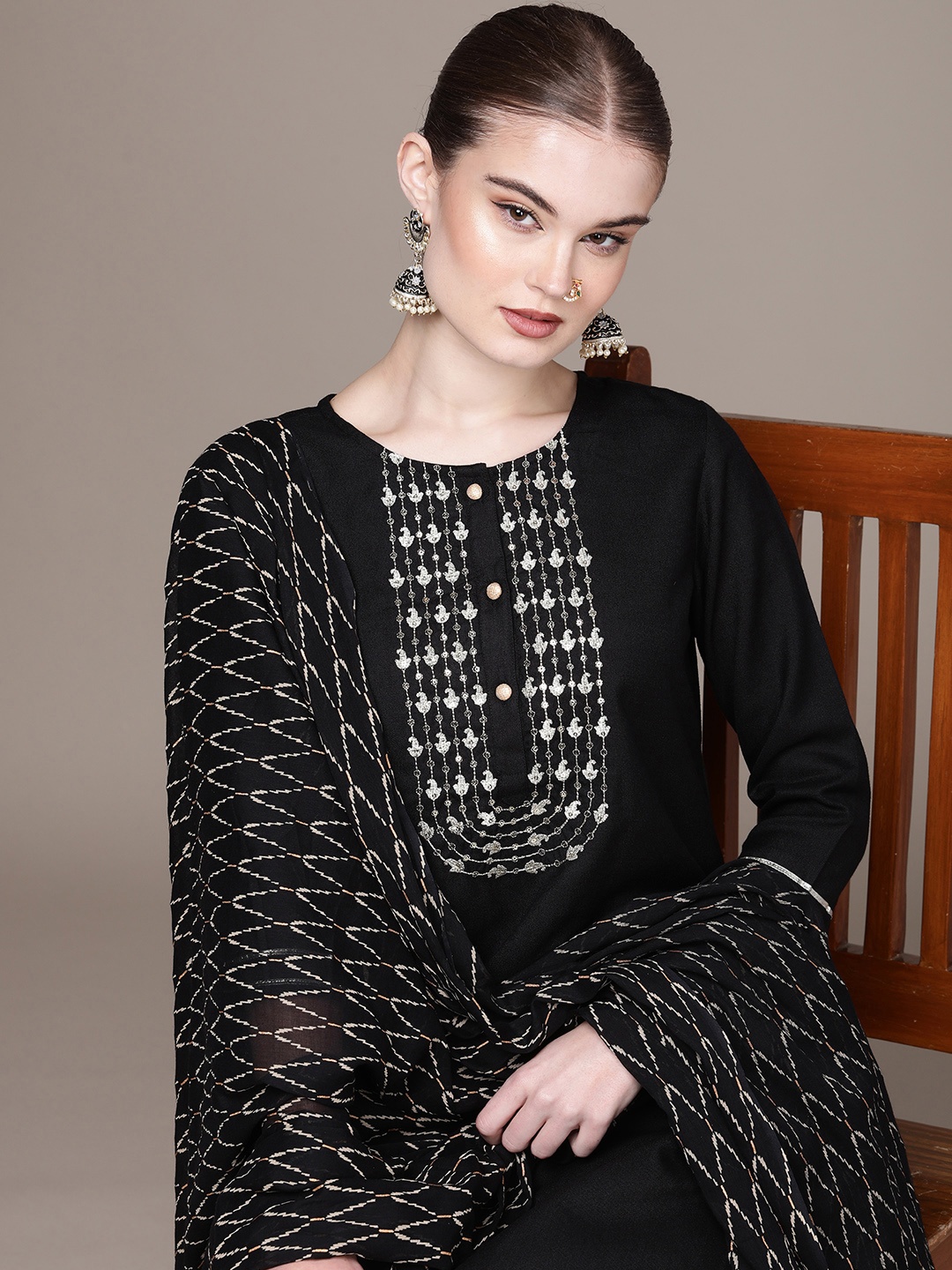 

Anouk Ethnic Motifs Embroidered Regular Kurta with Palazzos & Dupatta, Black