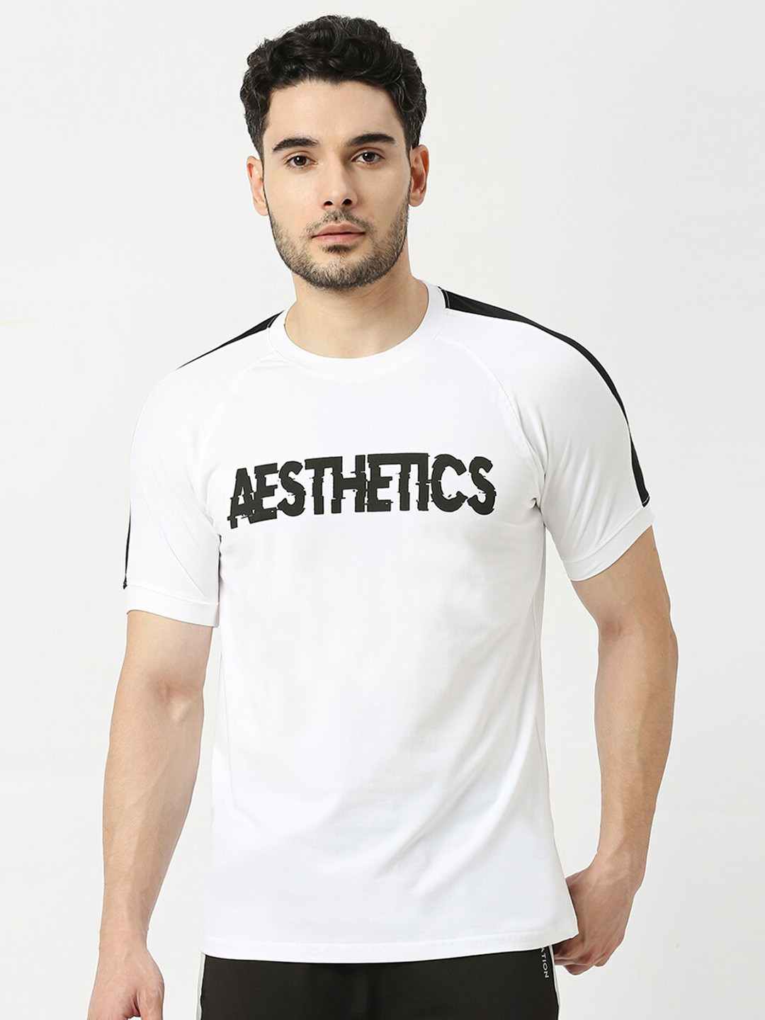 

AESTHETIC NATION Typography Printed Raglan Sleeves SportsT-shirt, White