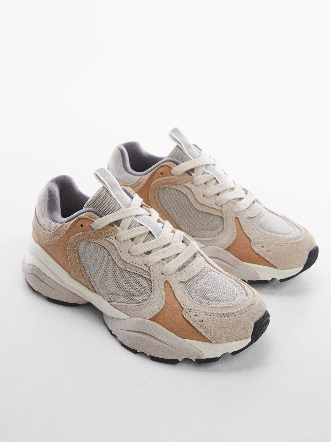 

MANGO Women Colourblocked Suede CLOT Sports Shoes, Beige