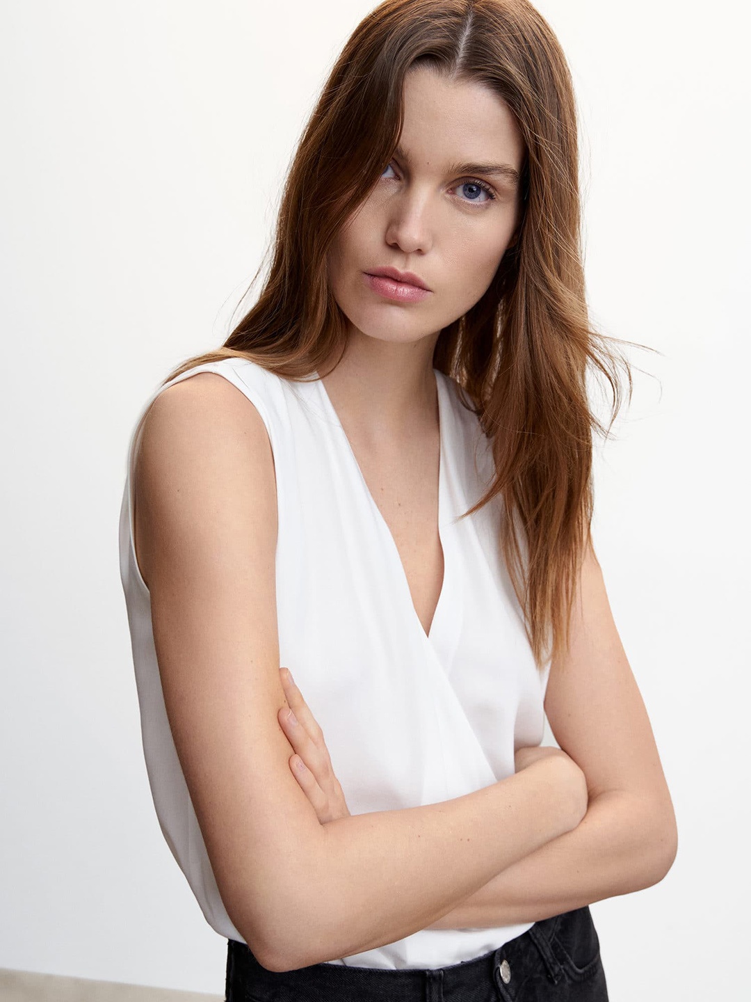 

MANGO Solid Wrap Top, White