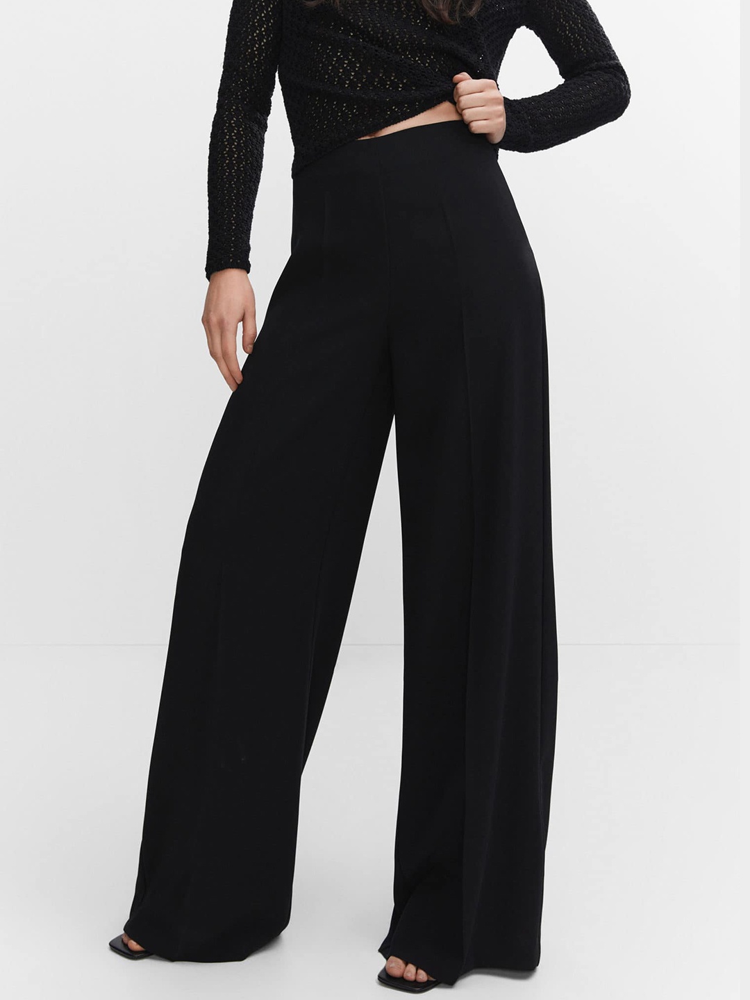 

MANGO Women High-Rise Trousers, Black